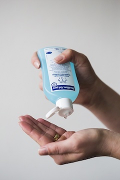 Sterillium®Gel pure 100 ml dezinfekční prostředek na ruce v gelové formě - IMG_9603.jpg