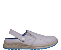 0676010410_BNN_WHITE_OB_Slipper__01.png
