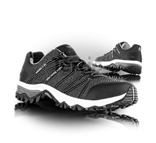 VM FOOTWEAR® SYDNEY černá,polobotka outdoor